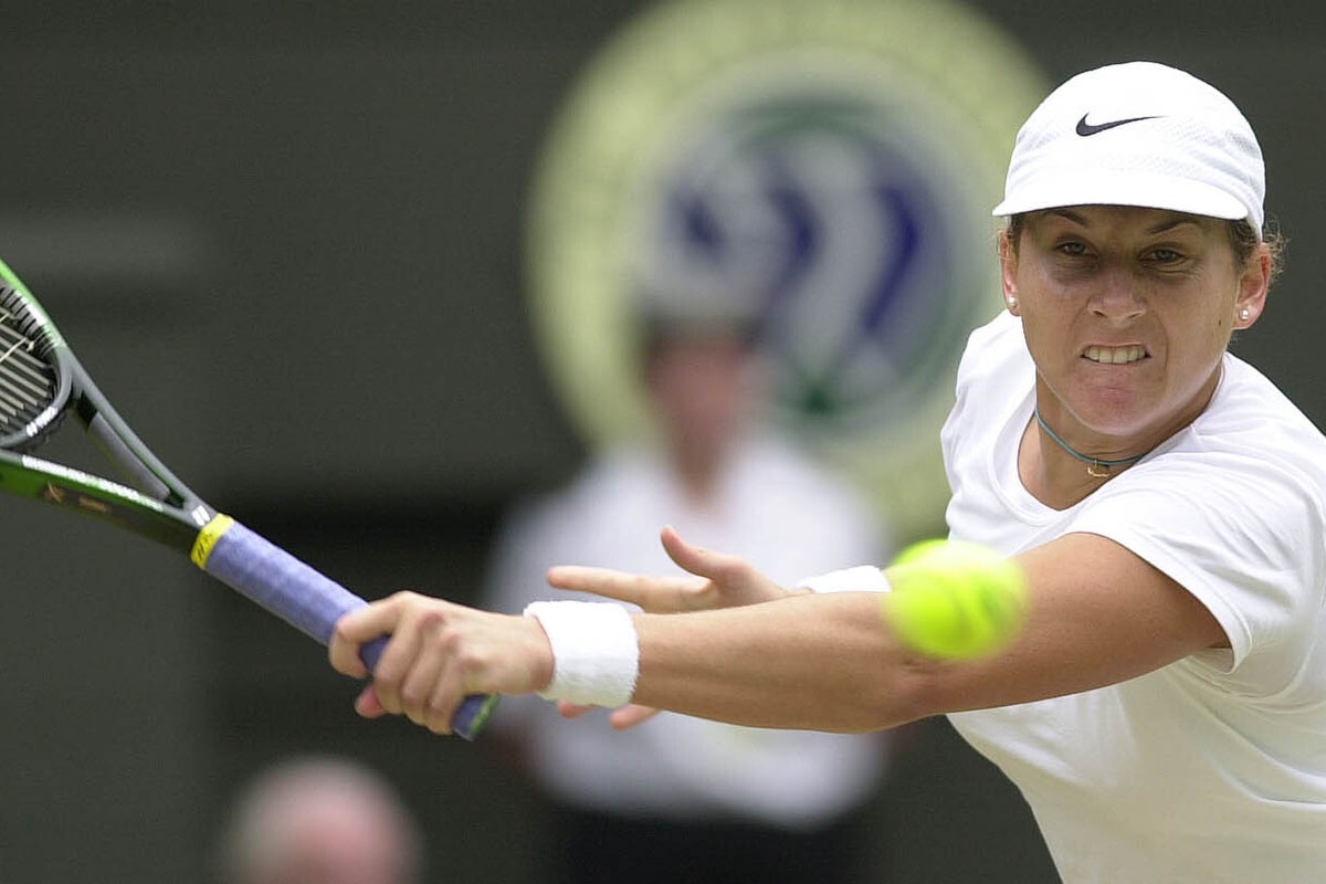 Grand Slam champion Monica Seles reveals battle with chronic neuromuscular disease