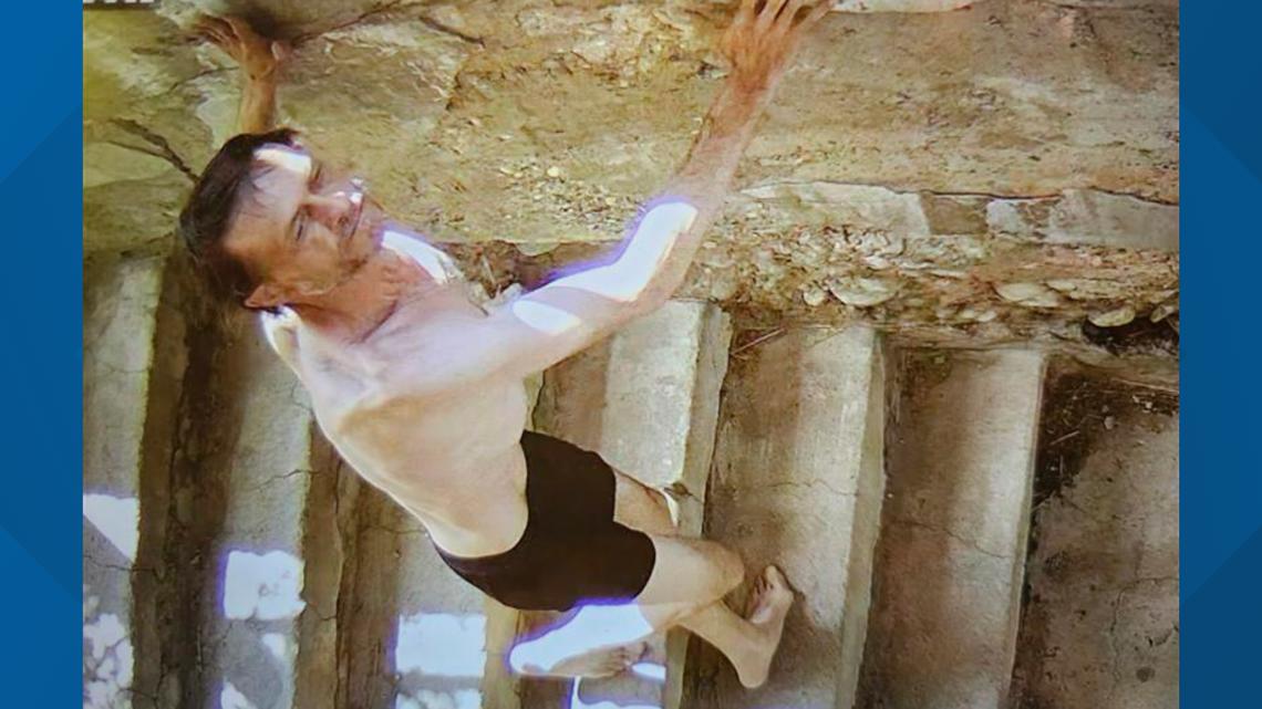 Montana manhunt: Search for ex-soldier suspected in bar killings enters day 3