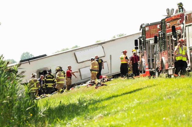 Niagara Falls tour bus crash leaves five dead and many injured