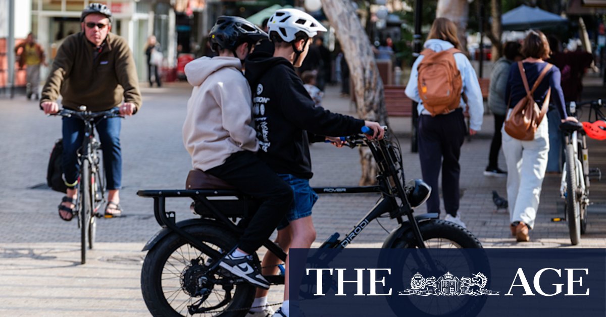 Victoria Police launches new safety blitz as crashes rise