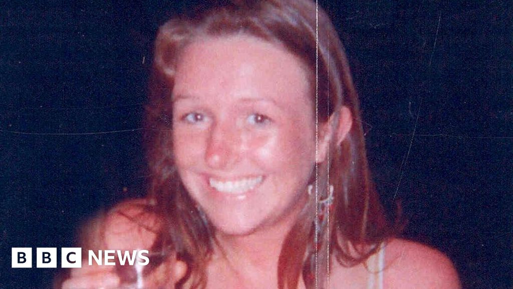 Mum's 'brutal' murder in her own home still a mystery 20 years on