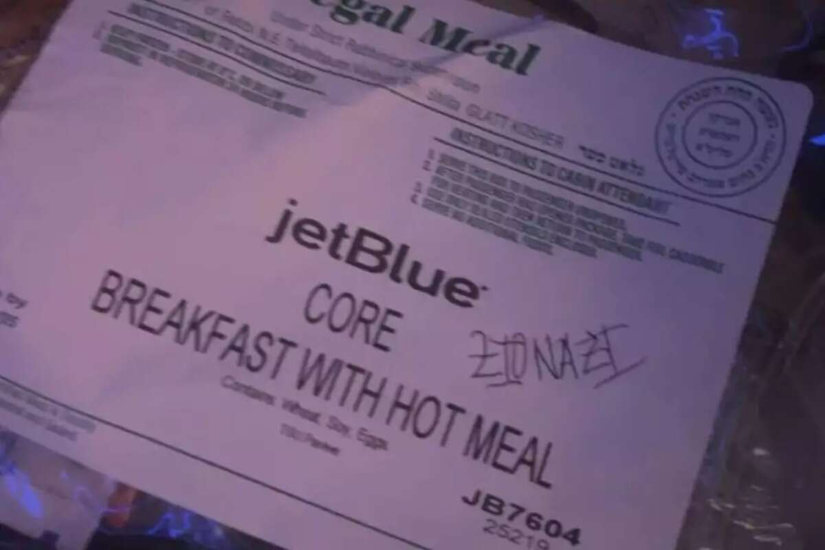 Kosher meal labeled ‘Zionazi’ at JetBlue flight 
