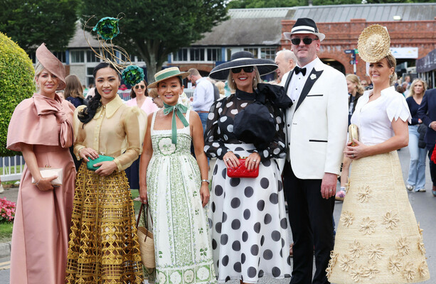 Winners of best dressed awards at Dublin Horse Show announced - The Journal