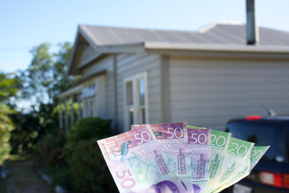 Real estate agents caught altering sale agreements