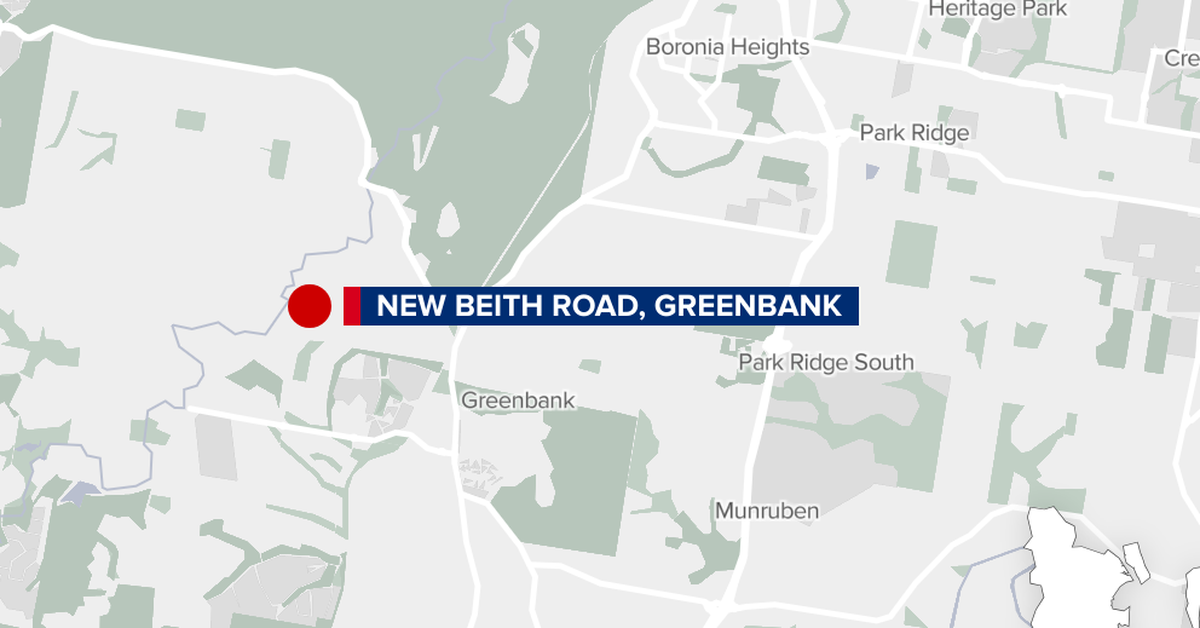 Driver killed, two injured after single car crash south of Brisbane