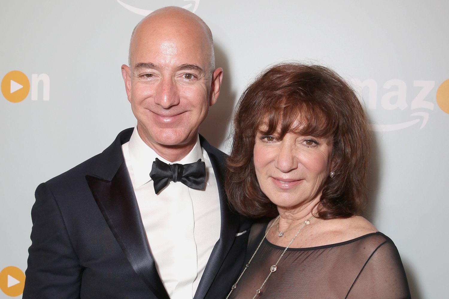 Jeff Bezos' Mom Dead at 78 'After a Long Fight with Lewy Body Dementia'