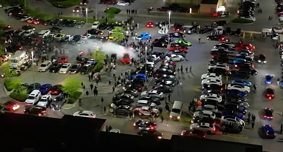 Peel police 'fed up' with unruly behaviour during meet ups at Trinity Common Mall in Brampton