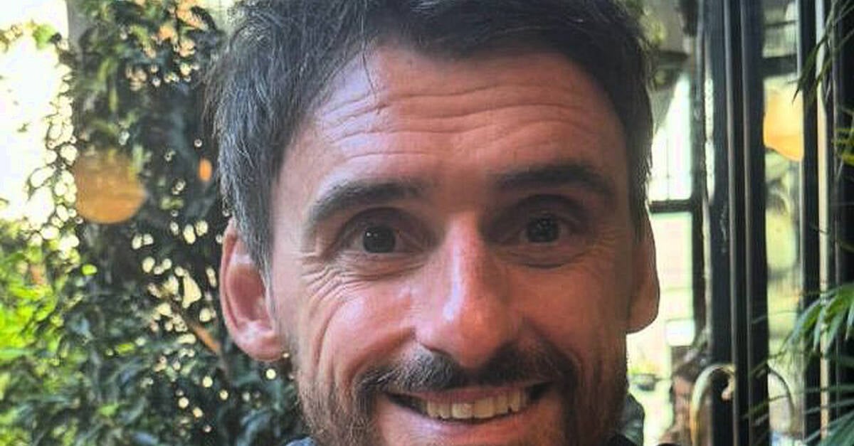 Man who fell from moving vehicle in Co Armagh last month dies in hospital