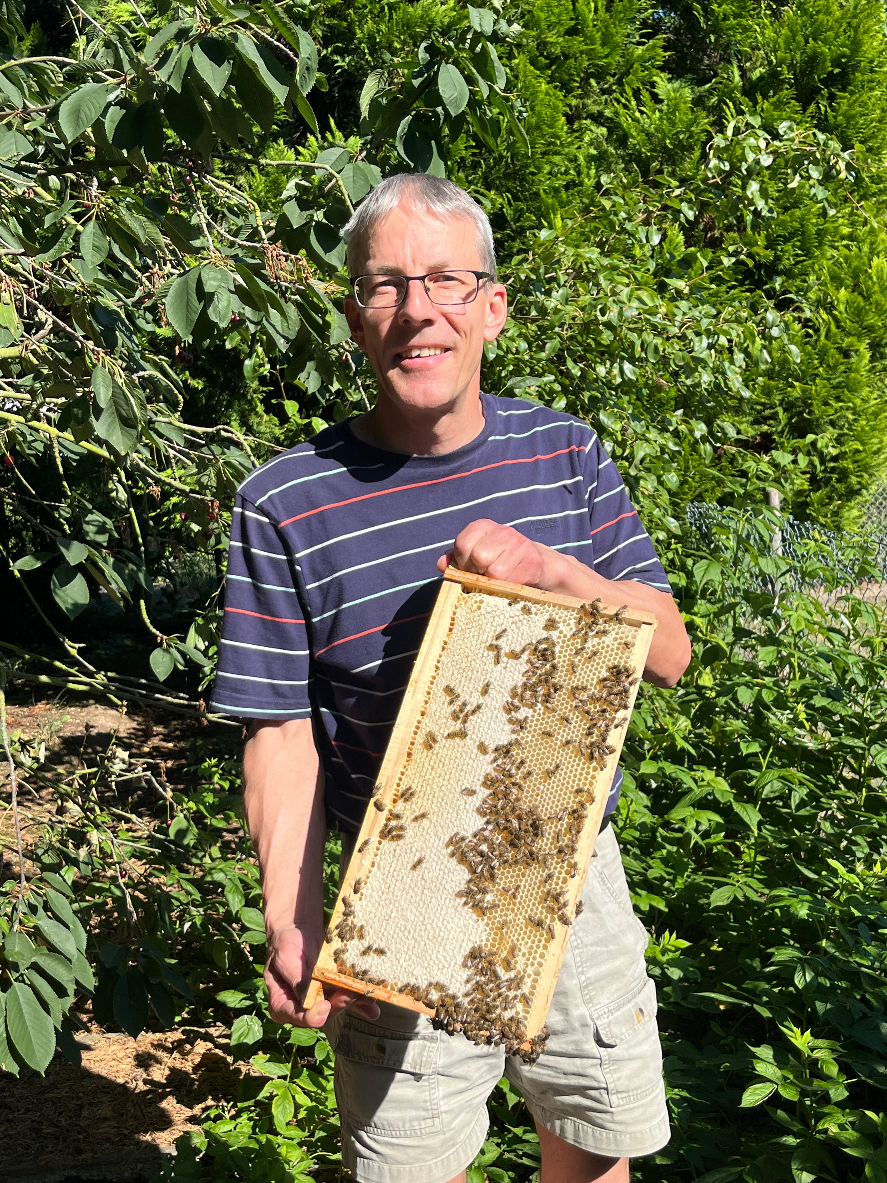 EFS_Aug2025_MichaelGeng bee keeper 