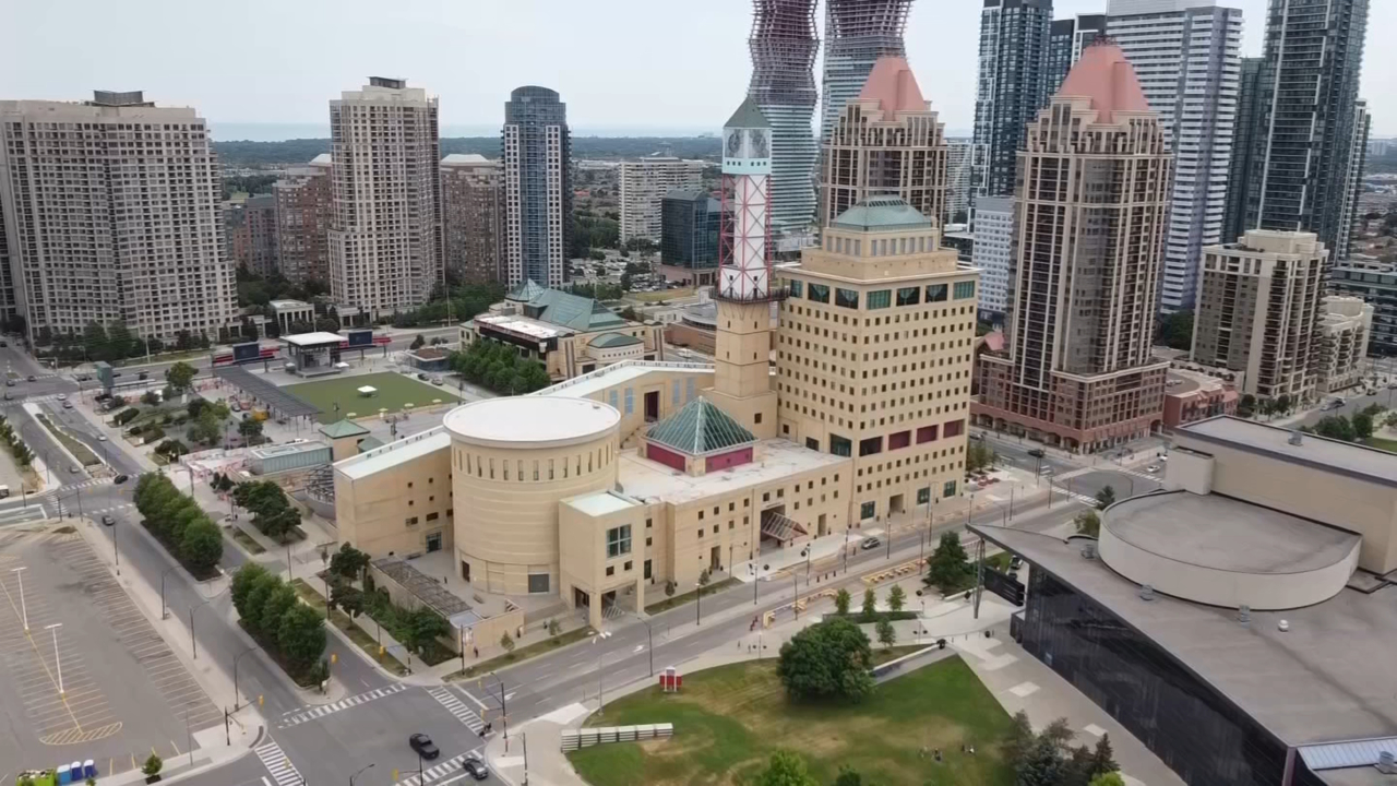 Mississauga won’t follow Brampton and province on full-time office return for city staff