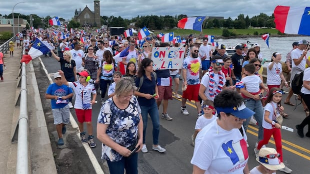 As Canada reduces immigration, francophones settling outside Quebec are an exception