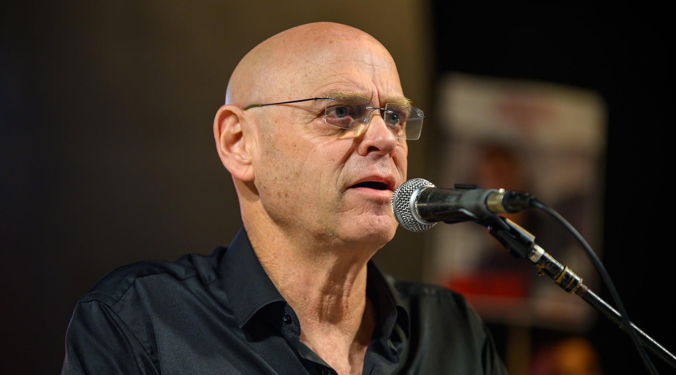 Major General (Res.) Noam Tibon speaks during a rally calling for the remaining hostages to be released on December 2, 2023 in Tel Aviv, Israel.