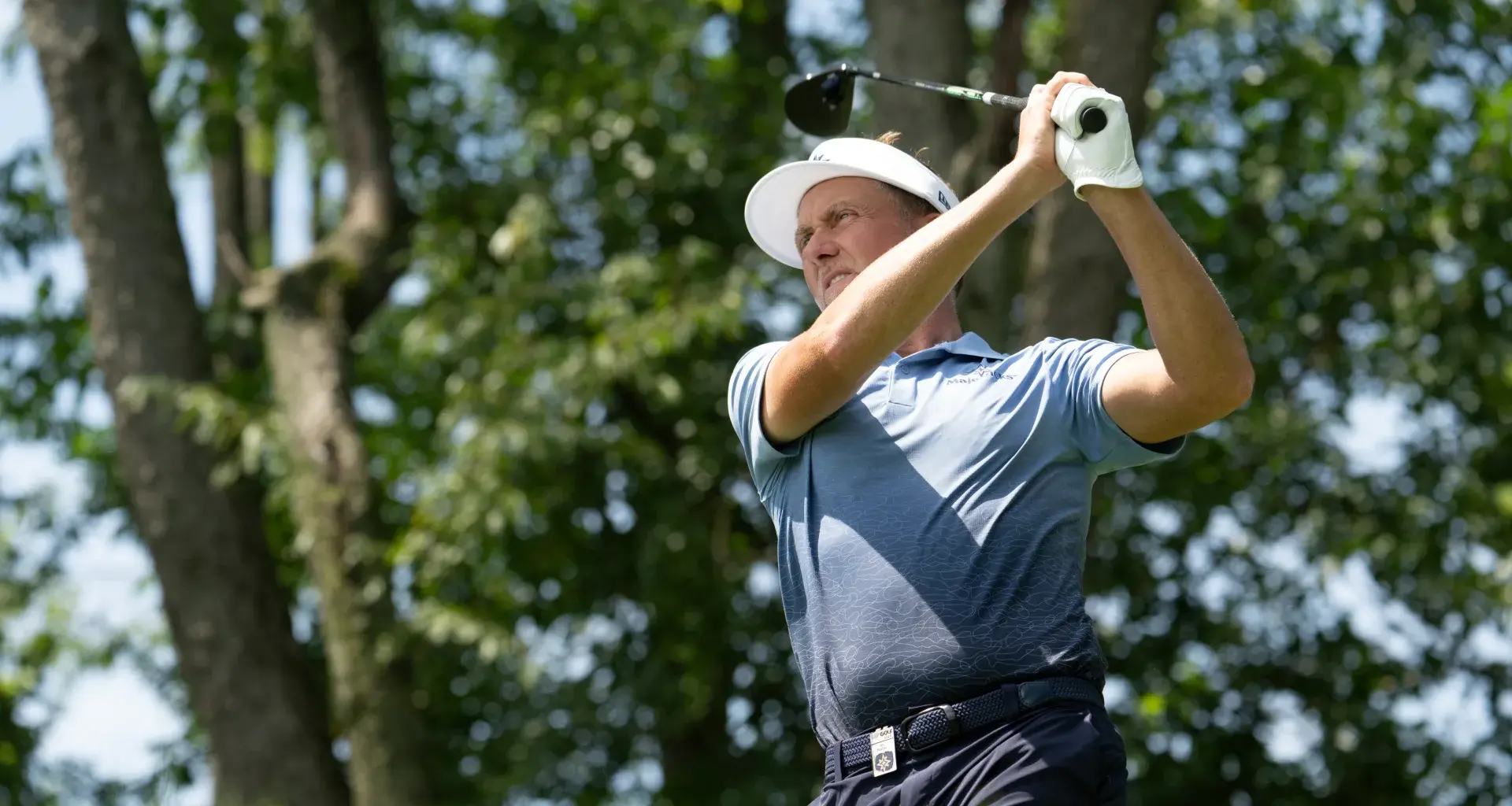 Actors, Nicole Ari Parker and AJ Calloway, Infulencer and podcast host, Sarah Fontenot, American Jeweler, Ben Baller, Golf Infulencer, Nikki Blades, Former NBA point guard, Jay Williams, and American Journalist, Roland Martin watch as Captain Dustin Johnson of 4Aces GC hits his shot from the first tee during the final round of LIV Golf Indianapolis at The Club at Chatham Hills on Sunday, August 17, 2025 in Westfield, Indiana. (Photo by LIV Golf)