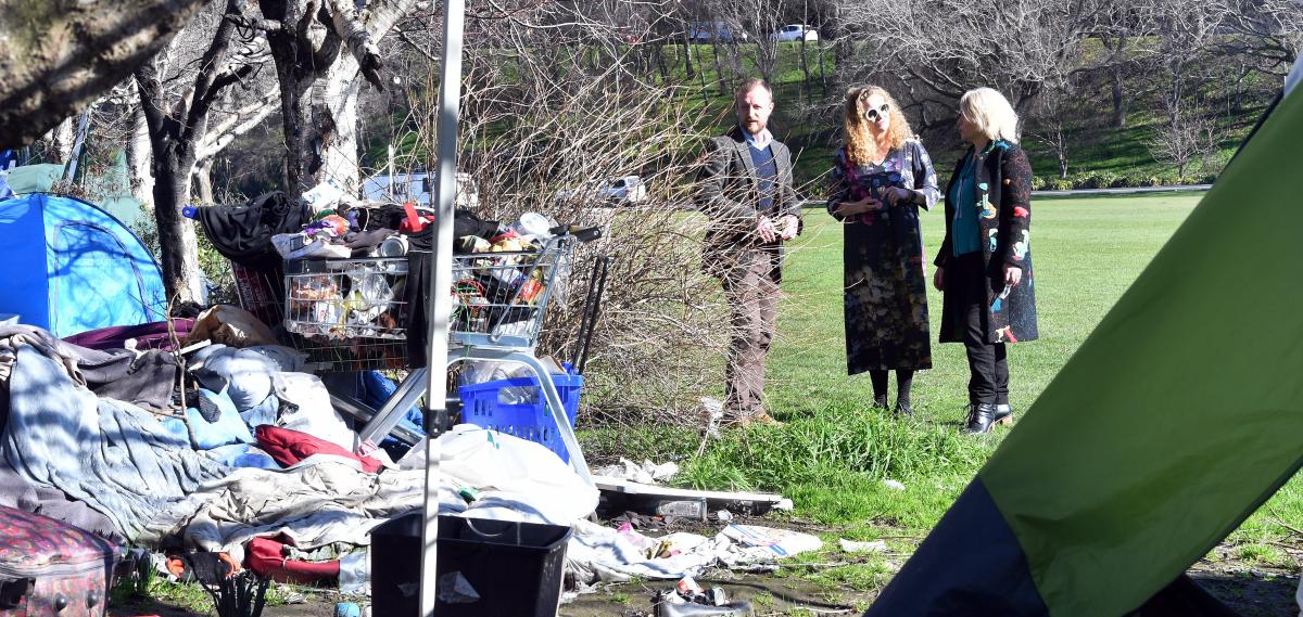 MP calls out govt inaction on homelessness