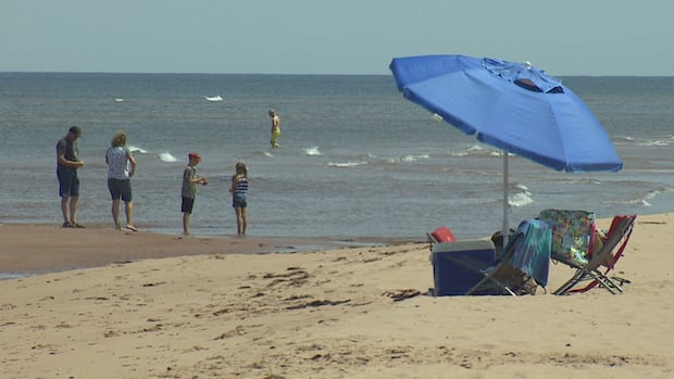 All 3 P.E.I. counties under heat warning, effective Sunday through Wednesday