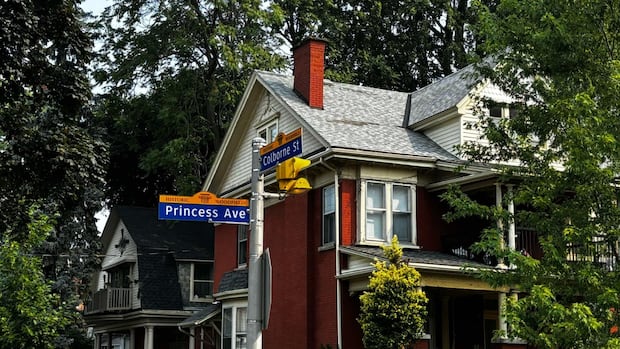 2nd-degree murder count laid against man in downtown London stabbing