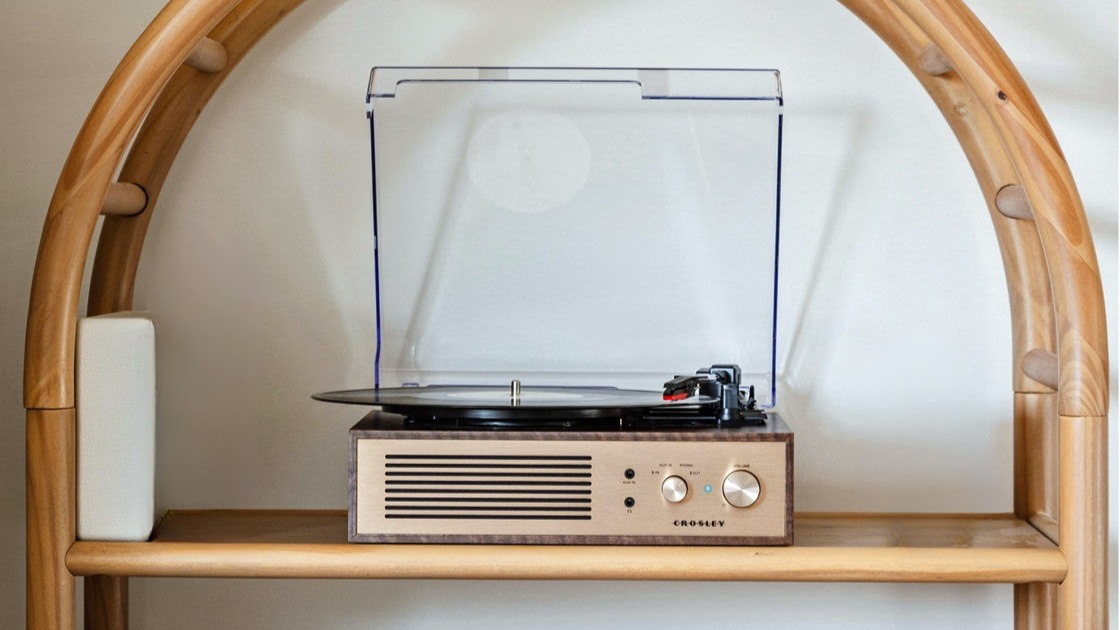 Crosley Miles record player on a wooden shelf