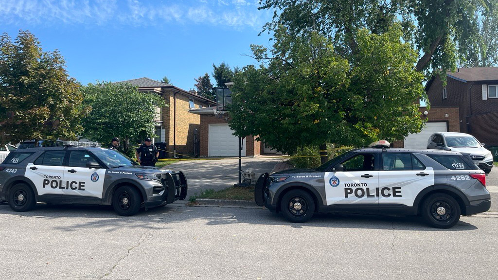 Elderly woman critically injured in Scarborough stabbing; girl under 18 arrested