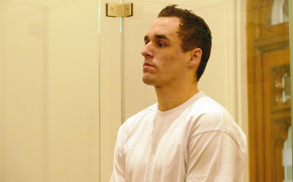 Dunedin man jailed for crossbow shooting with 'bullet-point arrow'