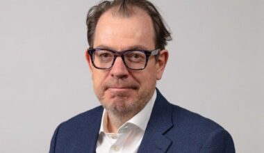 Arcadis nominates Simon Crowe as new CFO and EB