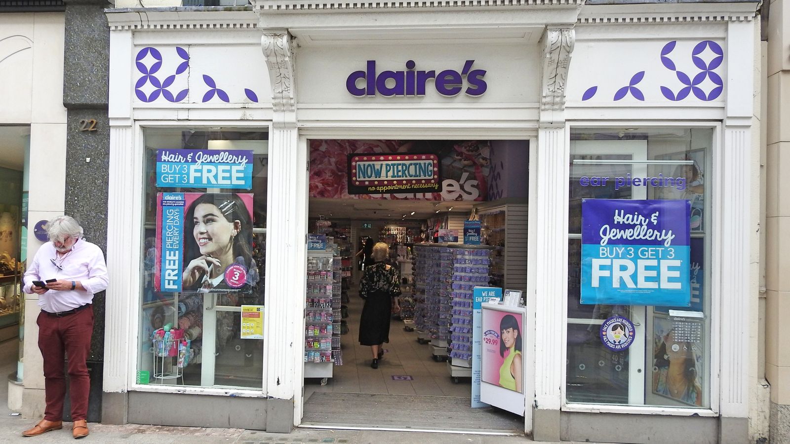 Claire's to appoint administrators for UK and Ireland business - putting thousands of jobs at risk | Money News
