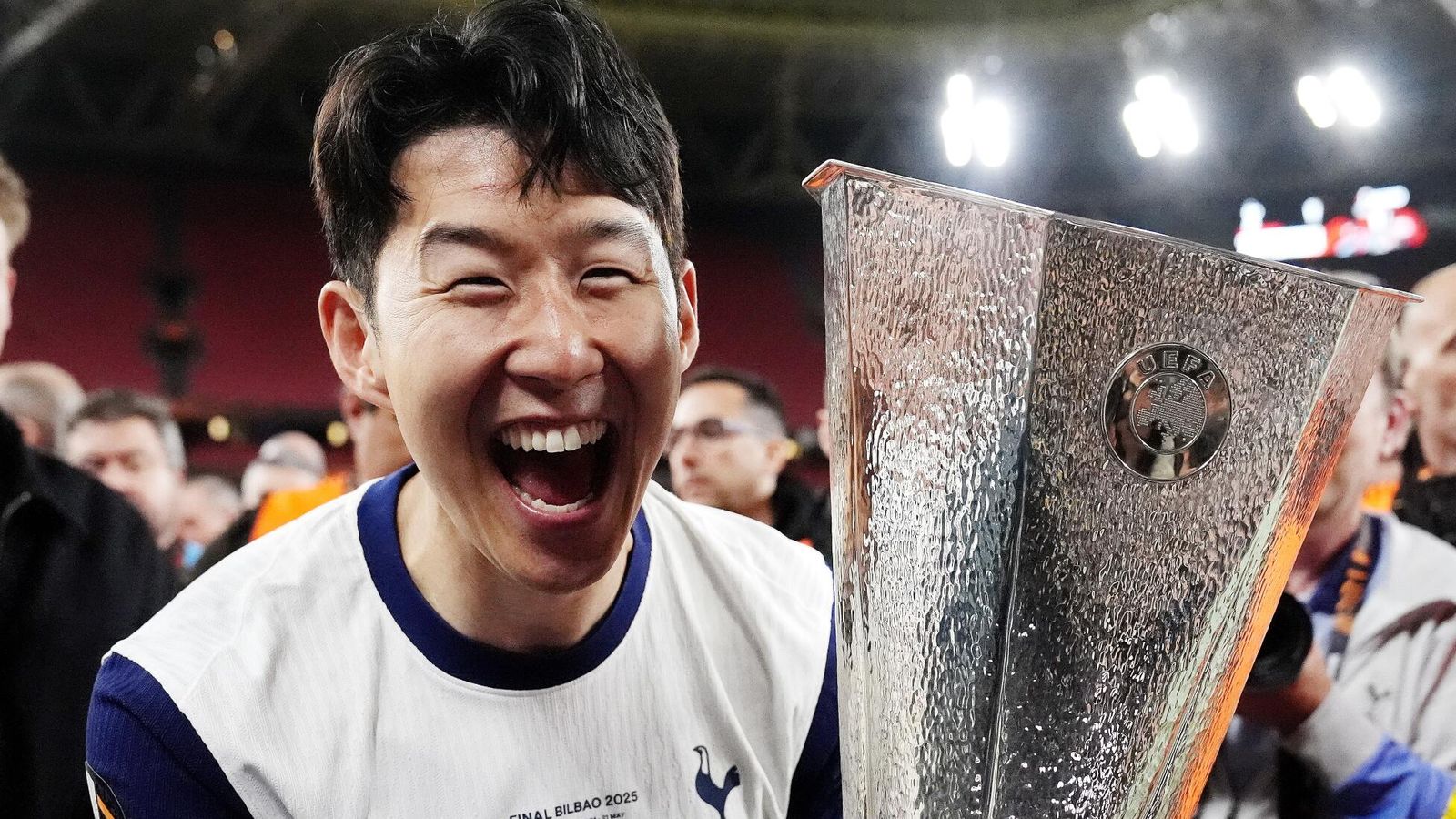 Heung-Min Son with the Europa League trophy