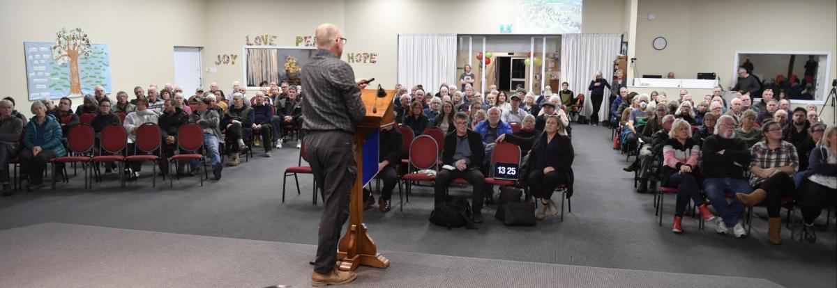 Santana ‘completely failed’ to share mine info