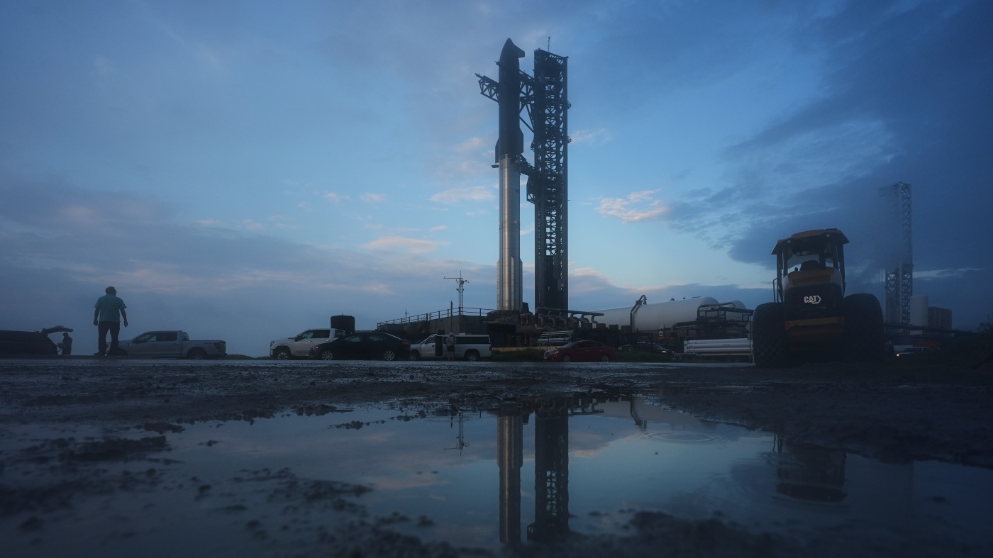 SpaceX prepares for 10th test launch of massive Starship rocket : NPR