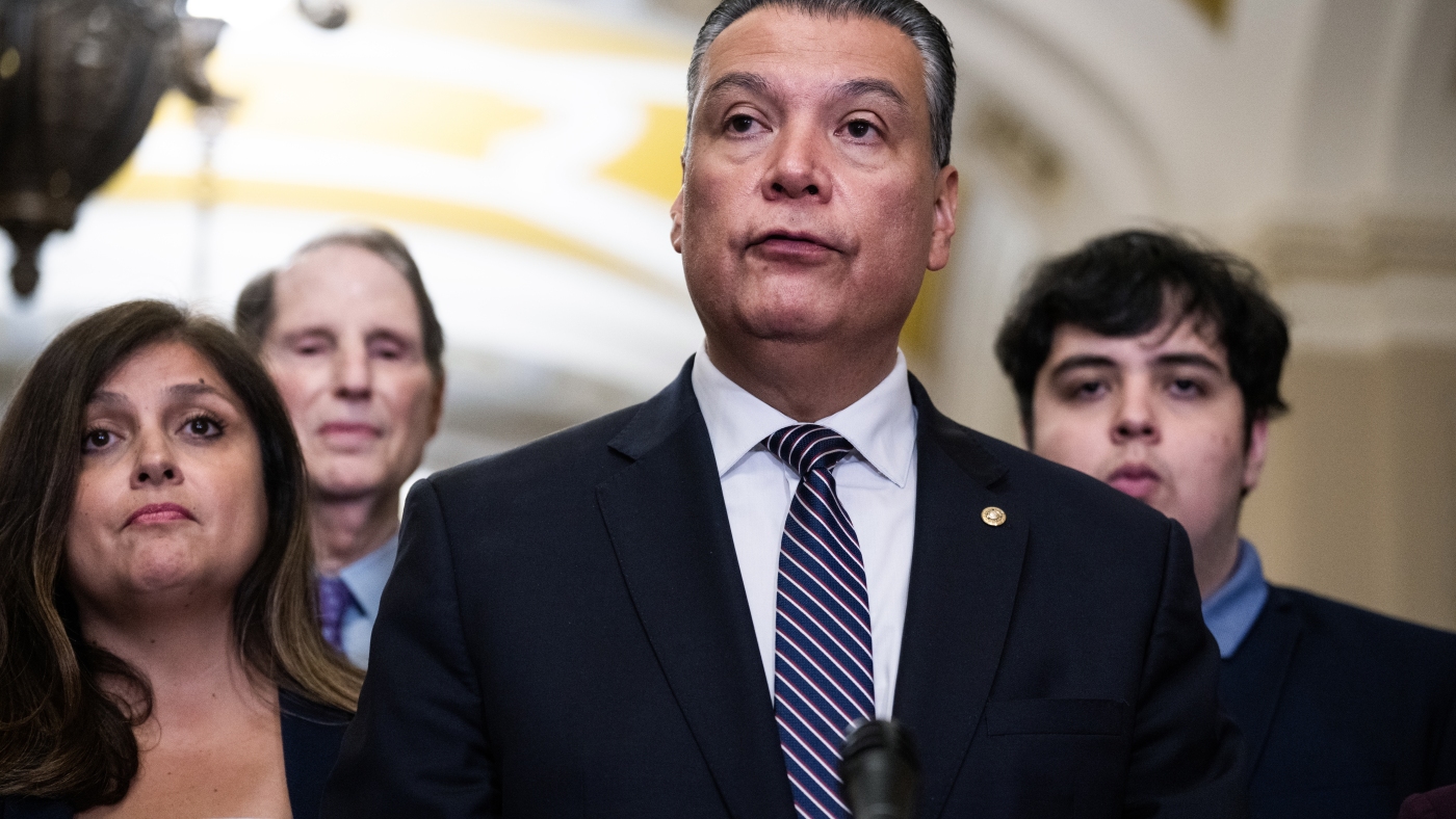 Democrats plans to counter Republican redistricting efforts : NPR