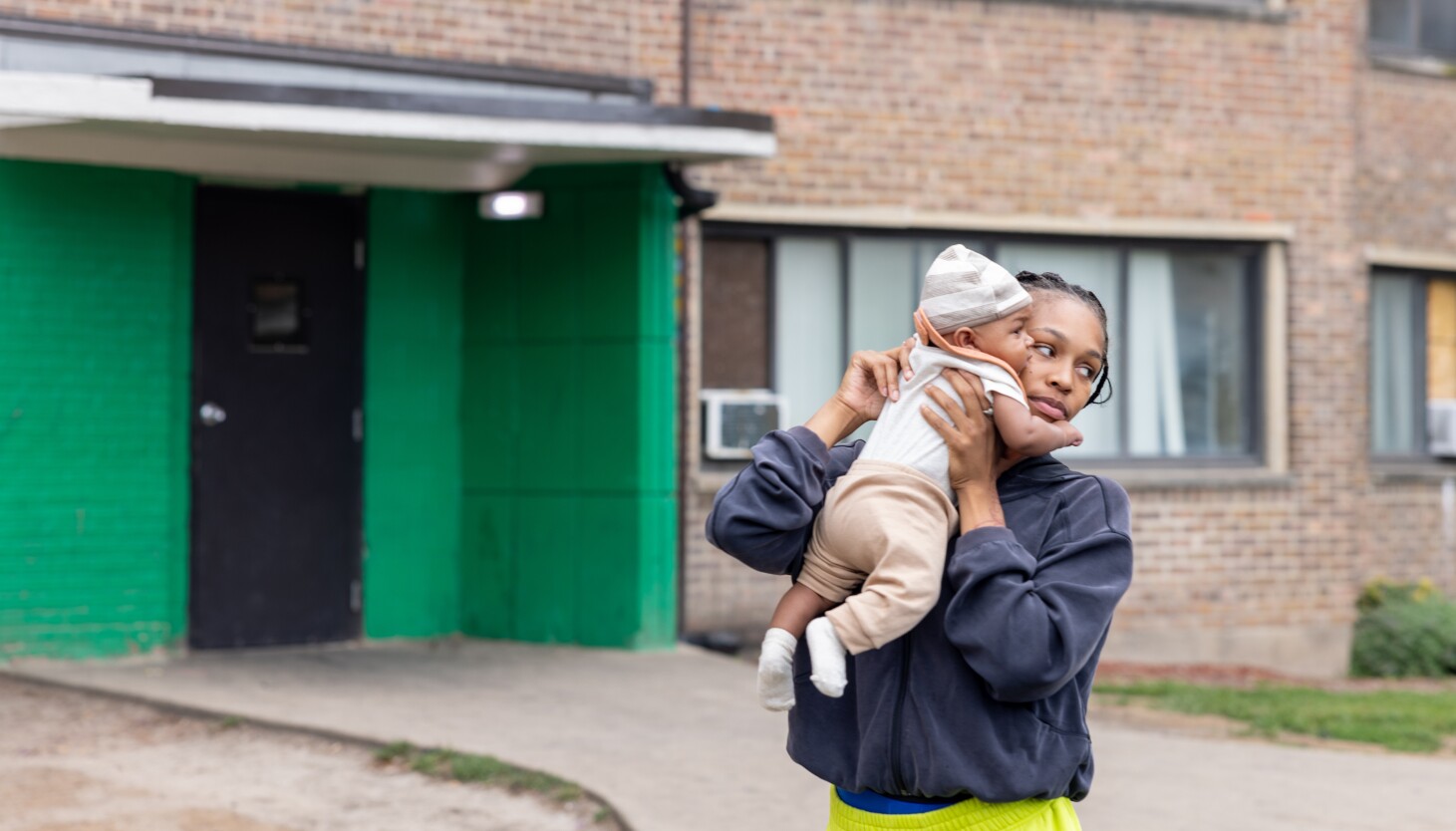 Residents of Chicago's most violent block don't want Trump to send the National Guard
