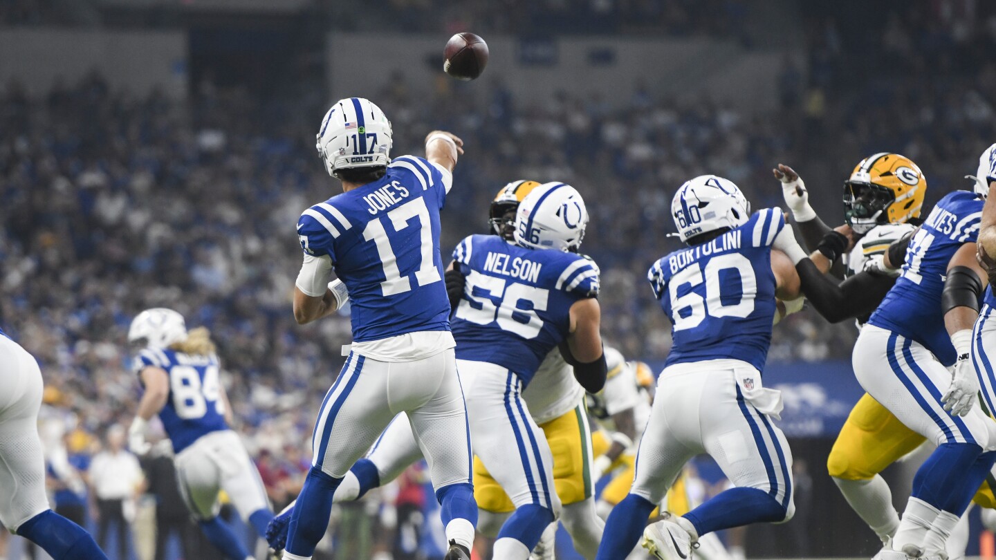 Quenton Nelson on another QB switch: I'd be lying if I said it wasn't frustrating