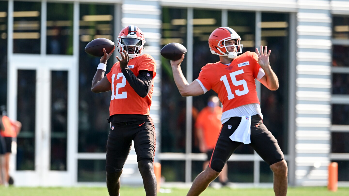 Browns not ready to name starting QB for second preseason game