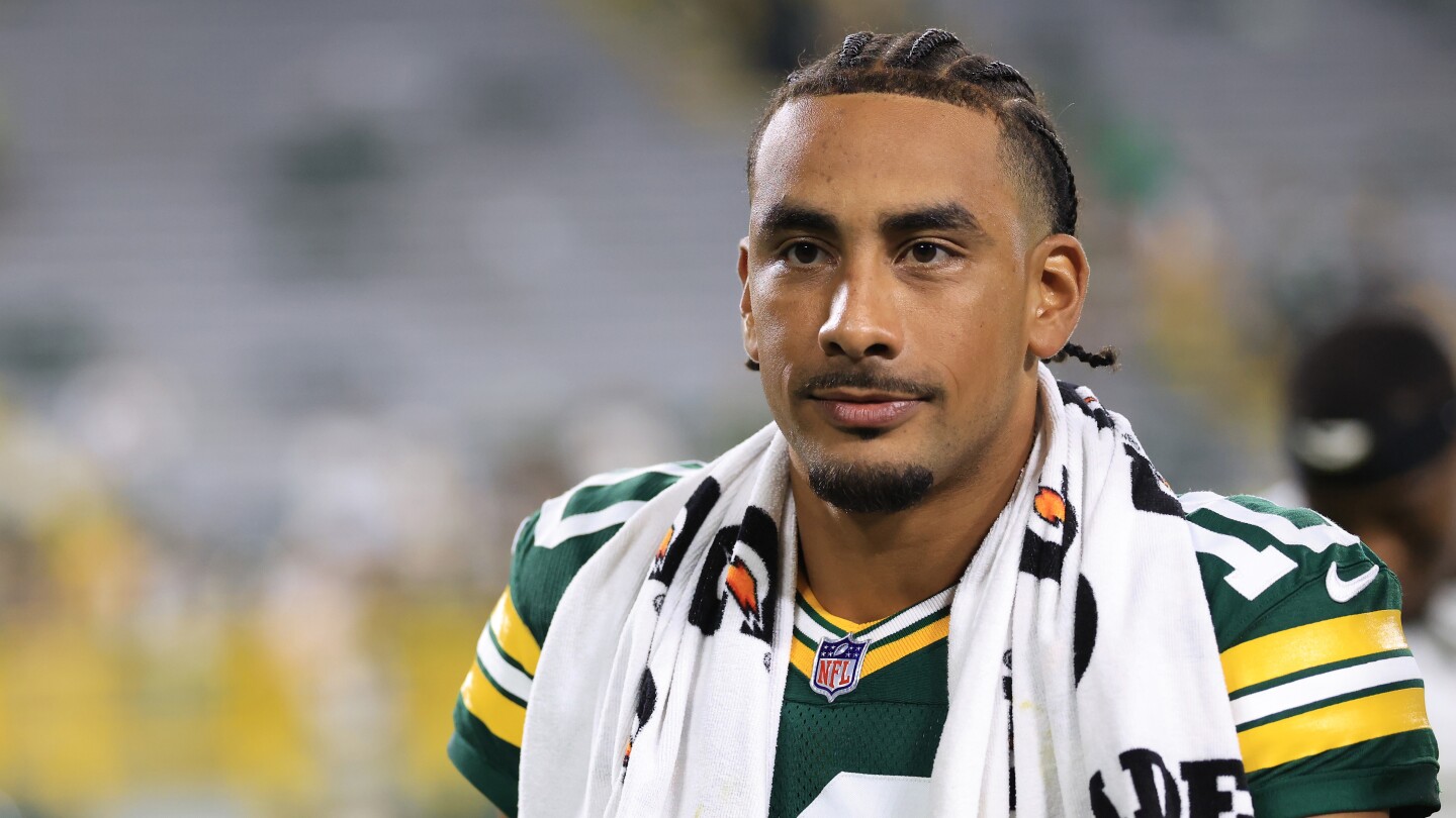 Jordan Love to undergo left thumb surgery, should practice next week