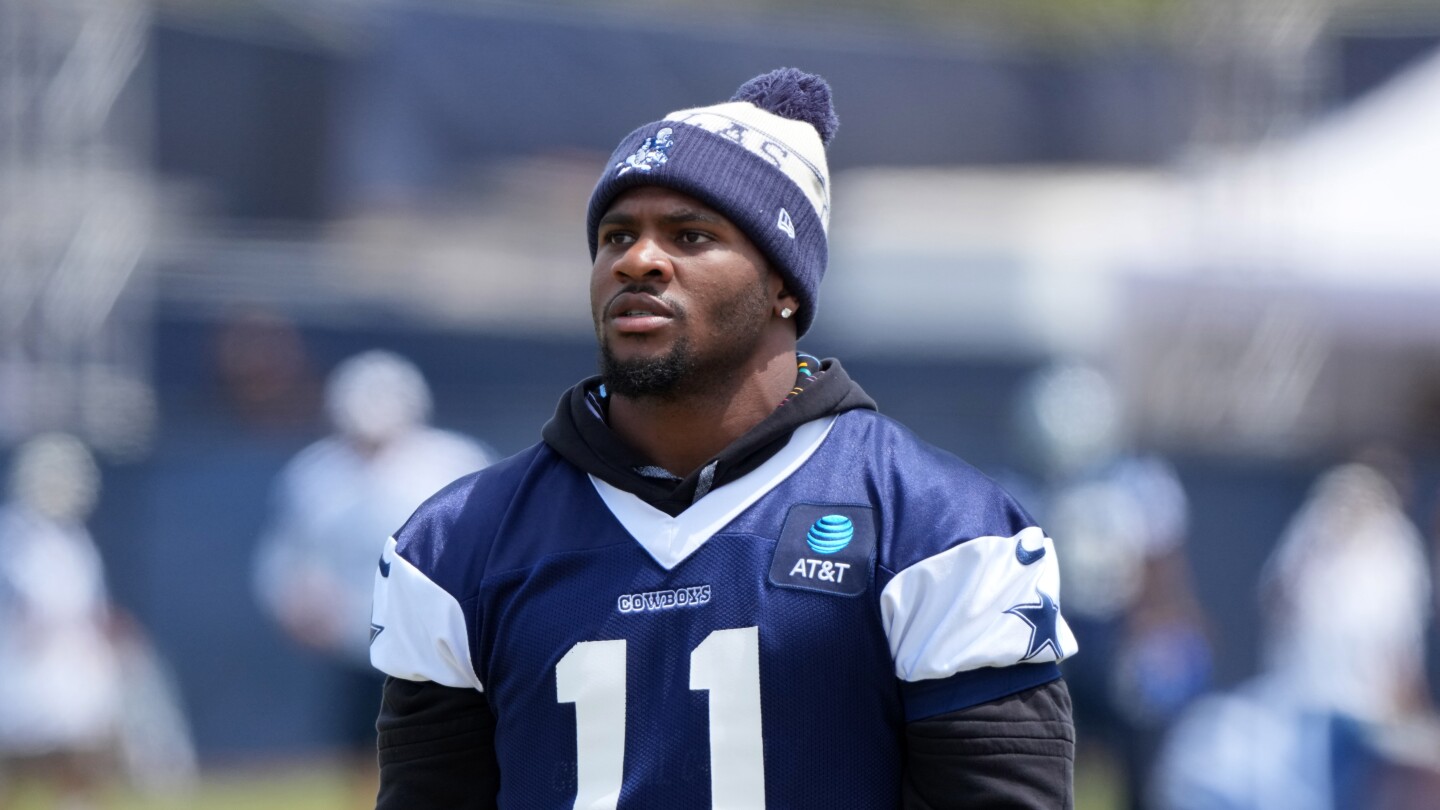 Jerry Jones "absolutely not" confident Micah Parsons will play Week 1