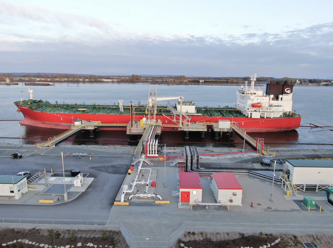 vancouver airport fuel facility yvr richmond