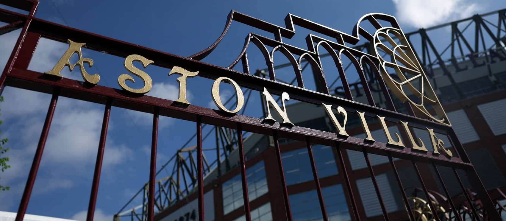 No Martinez, Malen + Guessand start