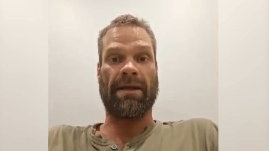 Click to play video: 'B.C. man lost for 2 weeks in wilderness shares story of survival'