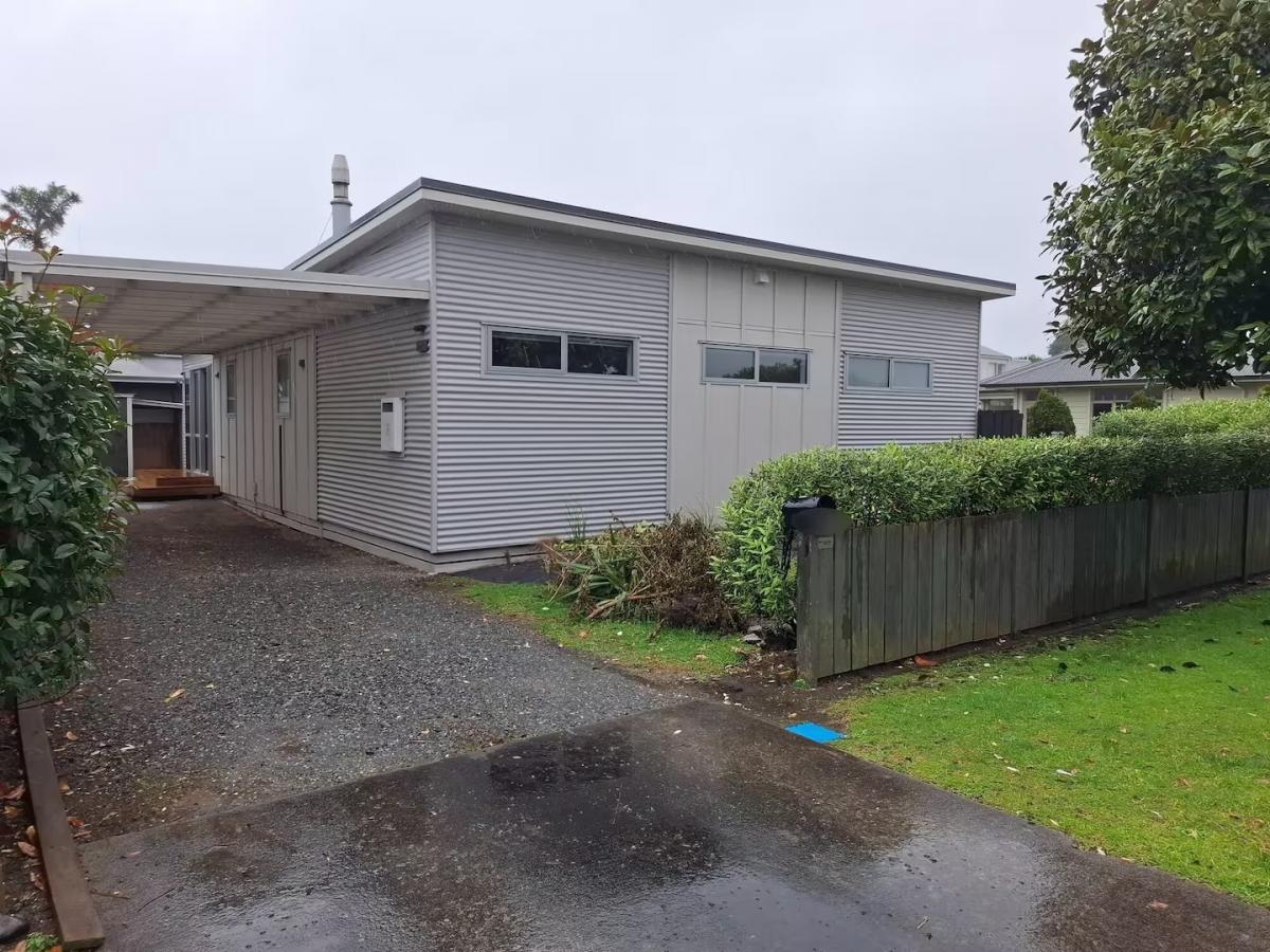 Couple take former home owner to court after she refuses to leave