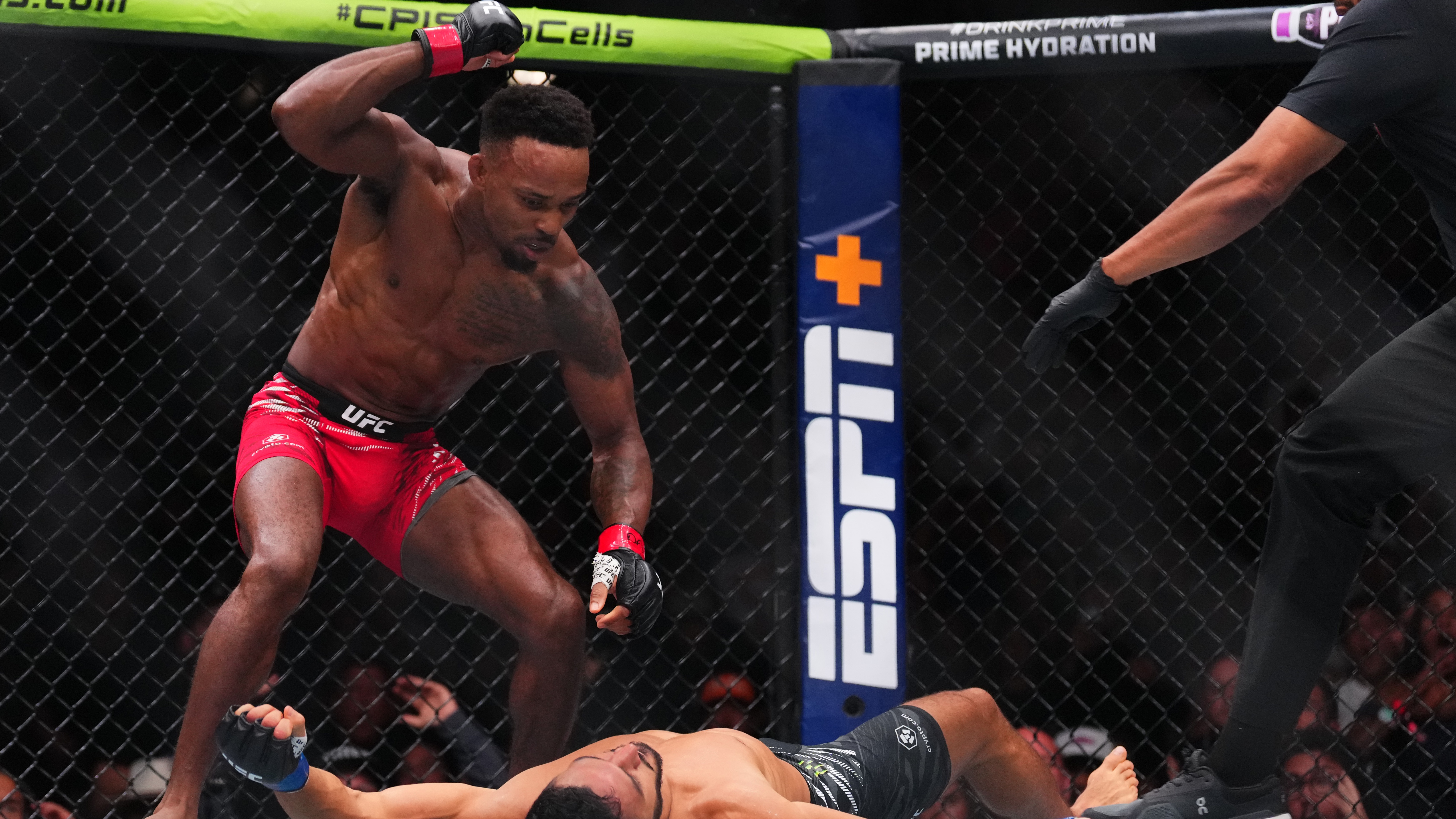 Lerone Murphy, Aaron Pico. UFC, UFC 319