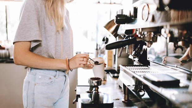 Youth employment continues to fall as StatsCan records lowest rates since 1998