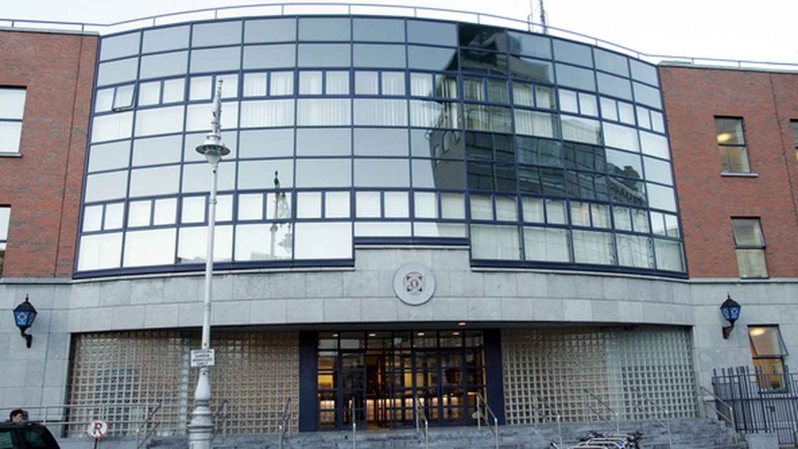 Teenager in critical condition after Dublin city stabbing