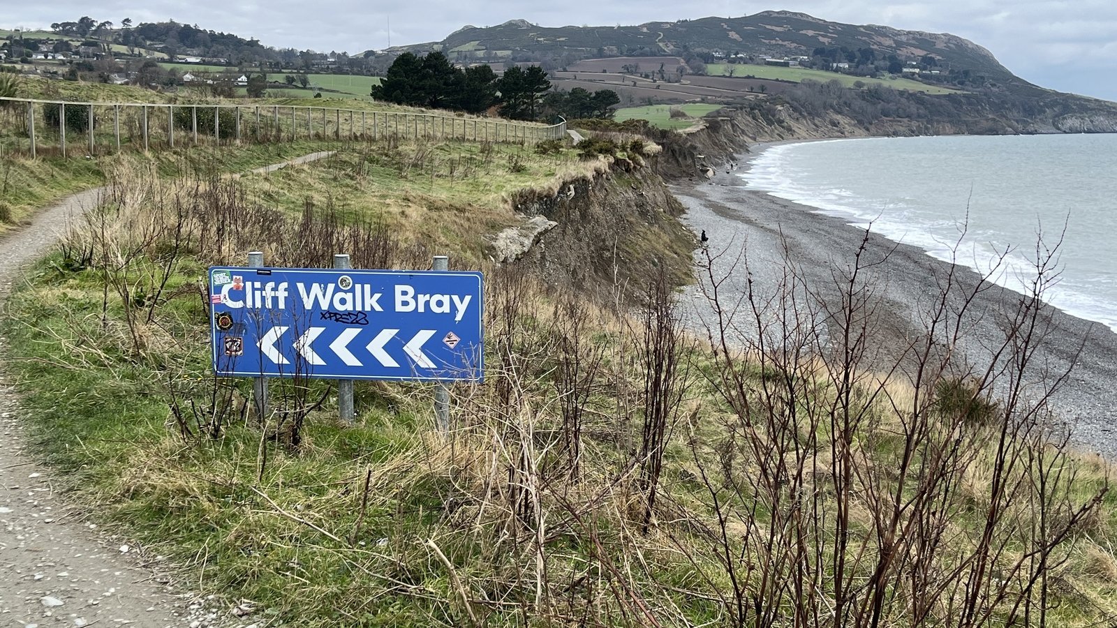 Report raises safety concerns over Wicklow cliff walk