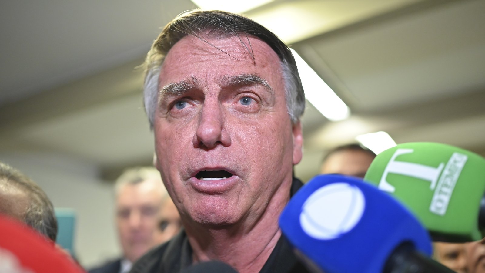 Bolsonaro sentenced to 27 years in prison for coup plot