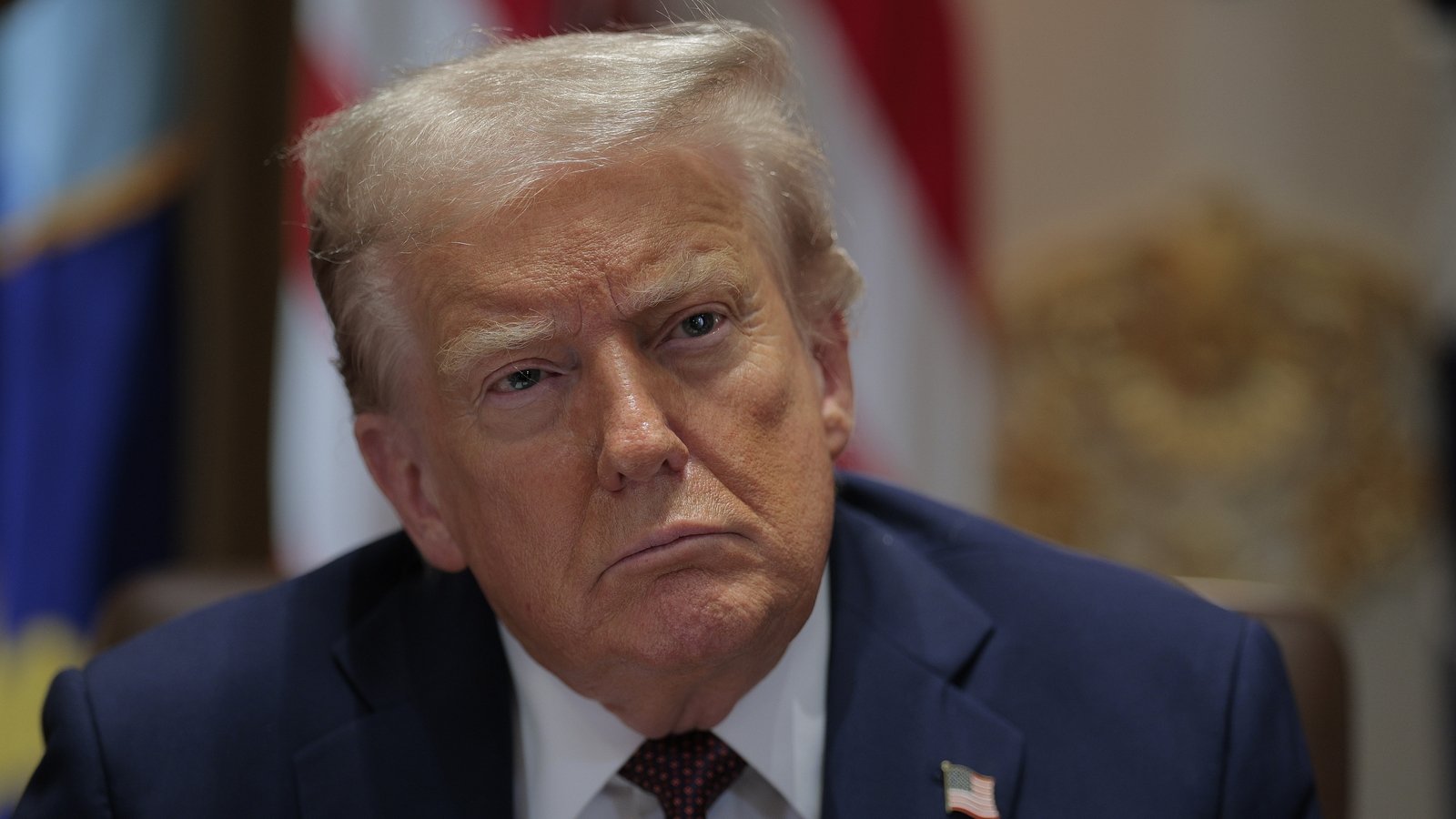 Trump orders deployment of troops to Portland