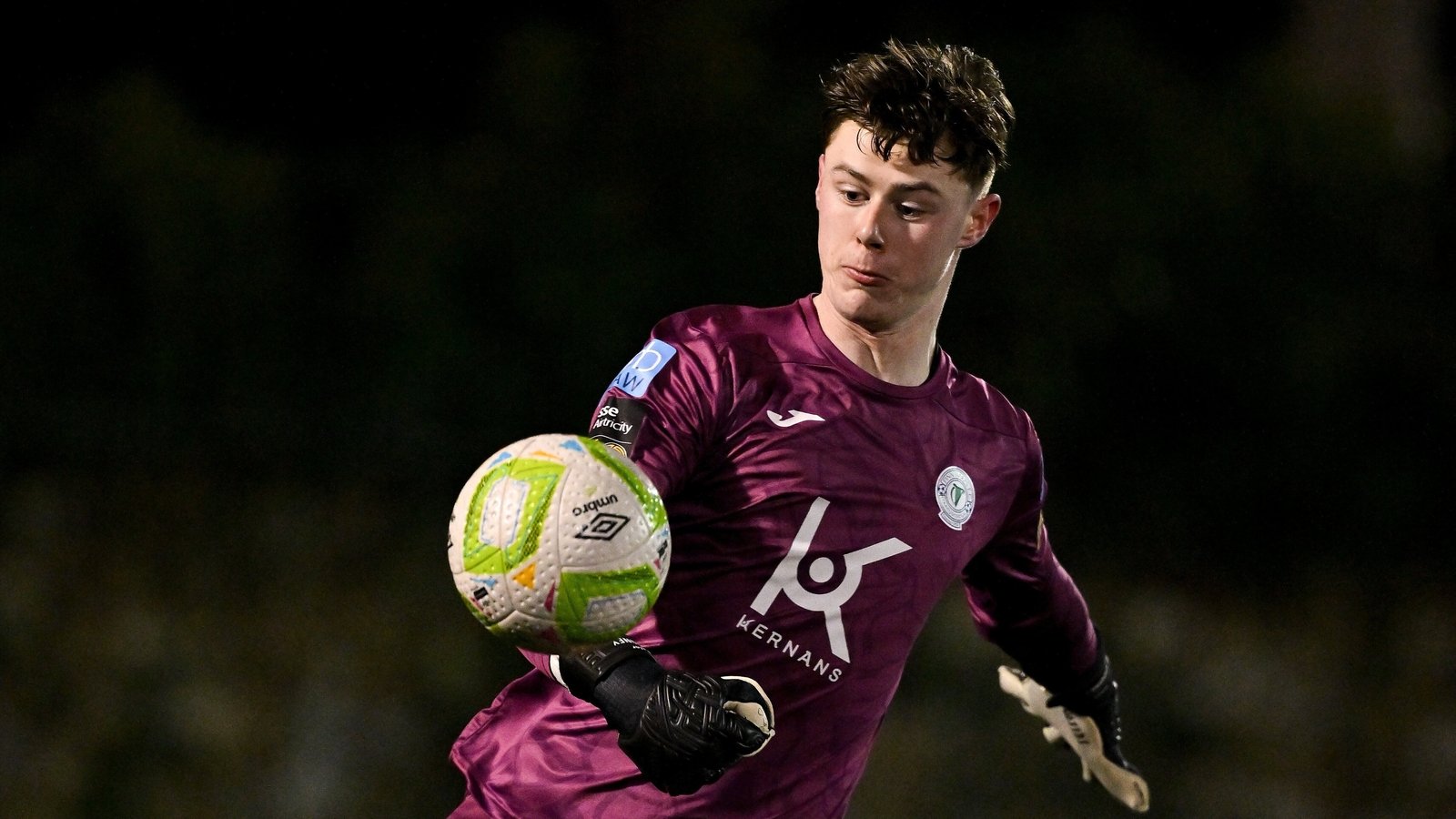 Harps keeper Cooney moves to Premier League Burnley