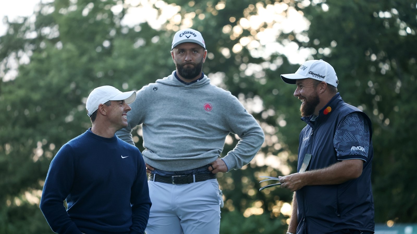 McIlroy finds water on rain-hit Wentworth opening day