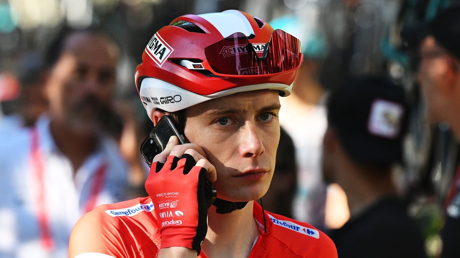 Vingegaard wins Vuelta but final stage abandoned