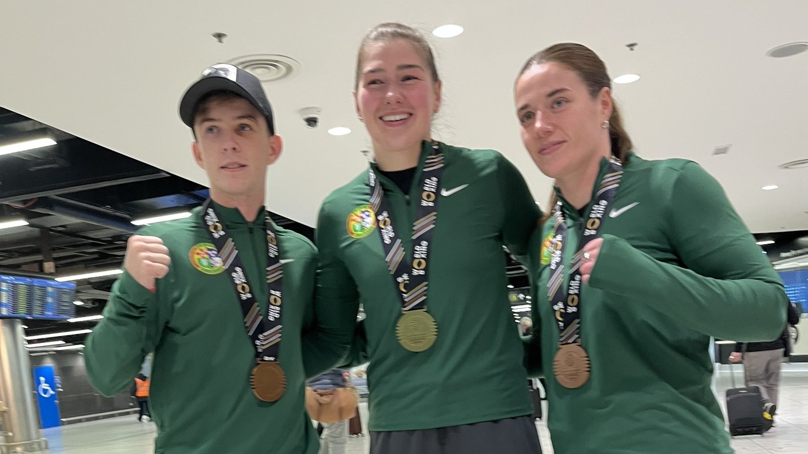 'Huge honour' - Ireland's boxing medalists return home