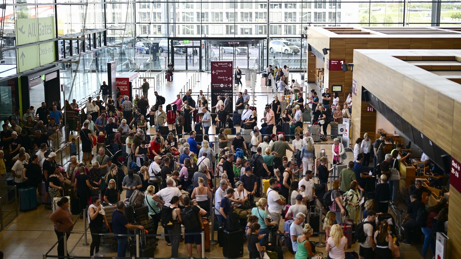 Cyber attack disruption at airports continues