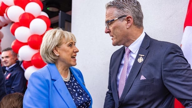 Heather Humphreys meets with Jarlath Burns